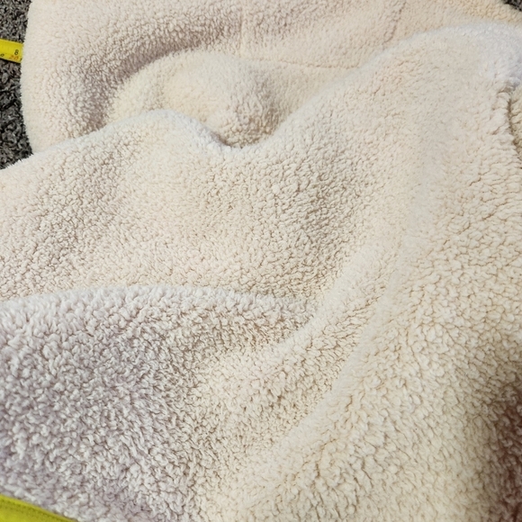 Girlfriend Collective Half Zip Fleece Sweatshirt Size XL Cream yellow - Picture 9 of 16